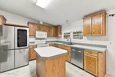 668 Old Hertford Highway, Elizabeth City, NC 27909 - Photo 8