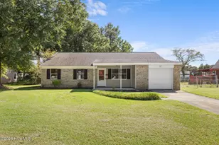 402 Sterling Rd, Jacksonville, NC 28546 - Photo 1