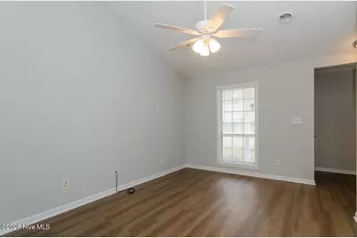 819 Varsity Drive, Wilmington, NC 28403 - Photo 4