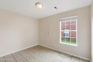 2607 Bluff View Dr, Greenville, NC 27834 - Photo 14