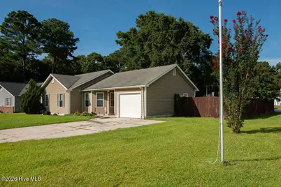 2624 Brookfield Drive, Piney Green, NC 28544 - Photo 2