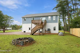 402 Gillikin Rd, Beaufort, NC 28516 - Photo 4
