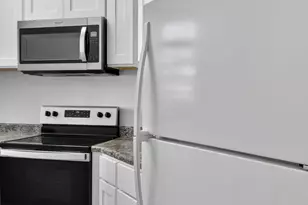 4240 Wilshire Blvd, Wilmington, NC 28403 - Photo 6