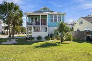 1404 Mackerel Ln, Carolina Beach, NC 28428 - Photo 1