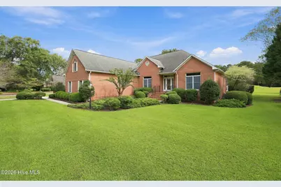 1235 Pine Valley Drive, New Bern, NC 28562 - Photo 4