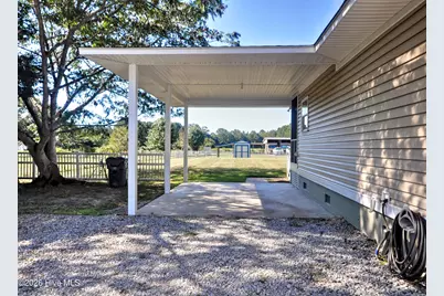 261 Green Bay Road NW, Ocean Isle Beach, NC 28469 - Photo 32