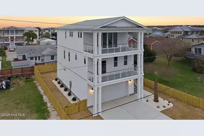 113 Ocean View Avenue, Kure Beach, NC 28449 - Photo 2