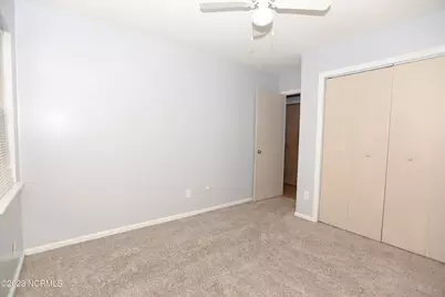 621 S Hampton Drive, Jacksonville, NC 28546 - Photo 10