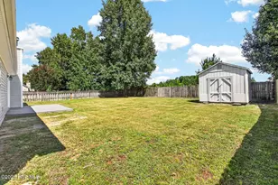 119 Fall Dr, Jacksonville, NC 28540 - Photo 8