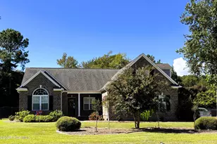 25 Sailview Ct, Hampstead, NC 28443 - Photo 1