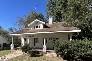 217 Robinson St, Rockingham, NC 28379 - Photo 1