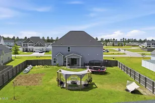 3007 Sharpnose St, New Bern, NC 28562 - Photo 6