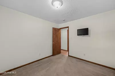 [Address not provided], Richlands, NC 28574 - Photo 4