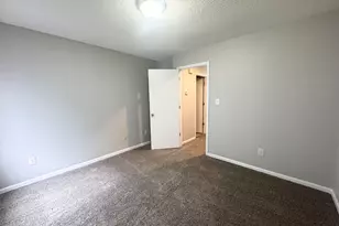 114 Old Oak Dr, Elizabeth City, NC 27909 - Photo 6