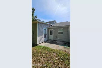 573 Corbin Street, Jacksonville, NC 28546 - Photo 2