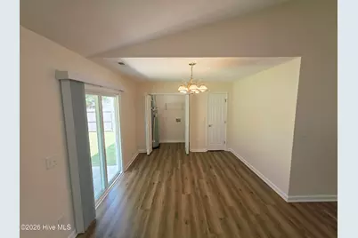 113 Butternut Circle, Jacksonville, NC 28546 - Photo 6
