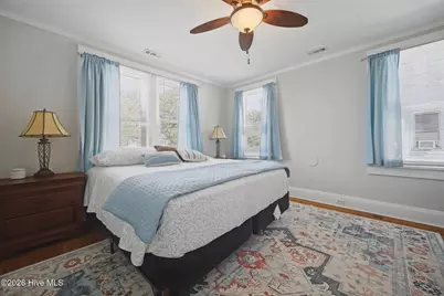 913 W Church Street, Elizabeth City, NC 27909 - Photo 28