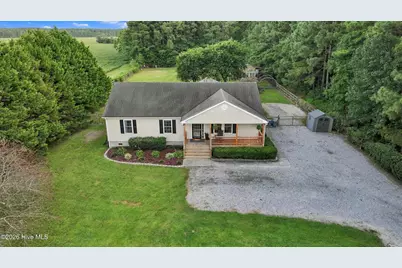 3217 W Gibbs Road, Knotts Island, NC 27950 - Photo 2
