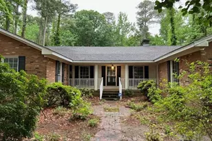 133 Perry Dr, Goldsboro, NC 27530 - Photo 2