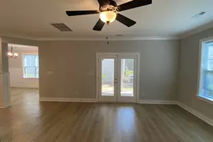 36 Spruce Holw Cir, Spring Lake, NC 28390 - Photo 8