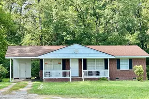 18040 Wagram Rd, Laurinburg, NC 28352 - Photo 1