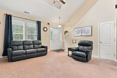 1140 Whitney Drive, Aberdeen, NC 28315 - Photo 10