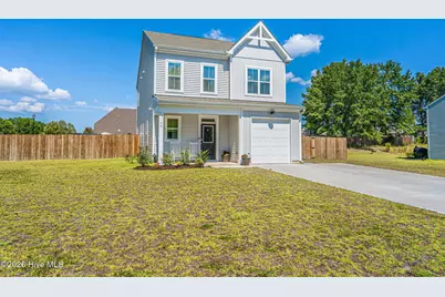 70 Walkabout Drive, Aberdeen, NC 28315 - Photo 2