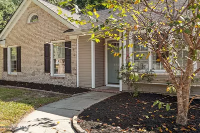 182 Raintree Circle, Jacksonville, NC 28540 - Photo 2