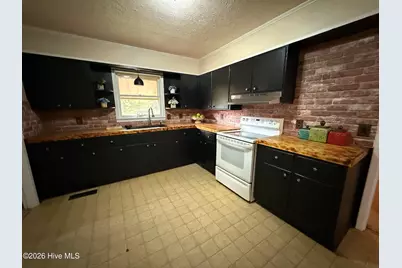 14740 Carolina 41, Fairmont, NC 28340 - Photo 8
