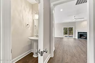 4006 Brighton Drive, New Bern, NC 28562 - Photo 16
