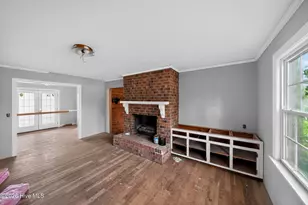 1201 Woodberry Rd, Kinston, NC 28501 - Photo 4