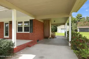 1624 New Bern St, Newport, NC 28570 - Photo 6