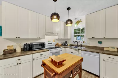 325 Burbank Road, Wilmington, NC 28412 - Photo 12
