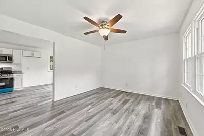608 Norris Street, Greenville, NC 27858 - Photo 8