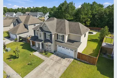 813 Tuscarora Trail, Jacksonville, NC 28546 - Photo 4