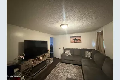 203 W King Street, La Grange, NC 28551 - Photo 2