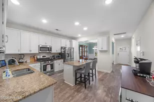 2554 Longleaf Pine Cir, Leland, NC 28451 - Photo 16