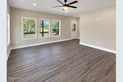 662 Vandemere Creek Drive, Vandemere, NC 28587 - Photo 10