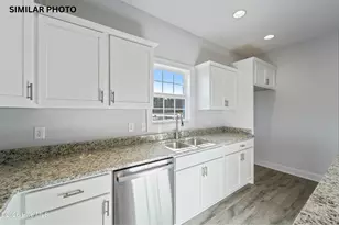602 Retreat Ct, Jacksonville, NC 28546 - Photo 16