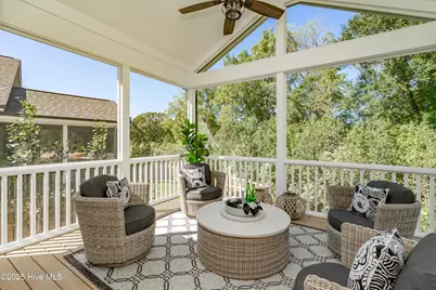 221 Shoreview Drive, New Bern, NC 28562 - Photo 4