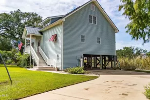 403 Factory St, Oriental, NC 28571 - Photo 40