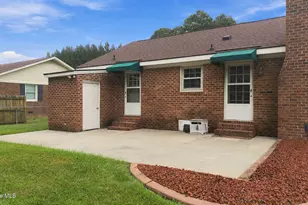 1120 Par Three Dr S, Wilson, NC 27893 - Photo 32