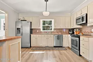 202 Holyoke Dr, Washington, NC 27889 - Photo 16