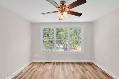 8510 Hammock Dunes Drive, Wilmington, NC 28411 - Photo 18