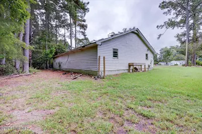 1 W Thurman Road, New Bern, NC 28562 - Photo 8