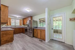 519 Oak Ln, Jacksonville, NC 28540 - Photo 16