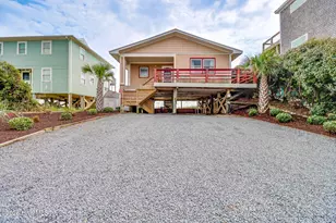 1112 N Shore Dr, Surf City, NC 28445 - Photo 1