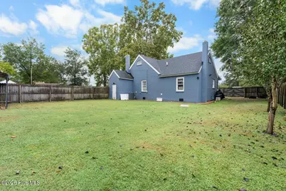 109 N East Avenue, Oak City, NC 27857 - Photo 24