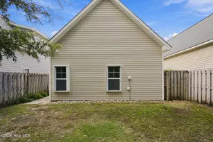 823 Isle of Palms Wy, Wilmington, NC 28412 - Photo 36