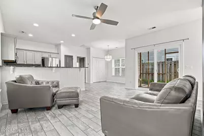 823 Isle Of Palms Way, Wilmington, NC 28412 - Photo 6